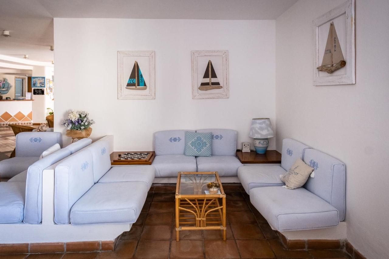 Hotel Corallaro Santa Teresa Gallura Exteriör bild