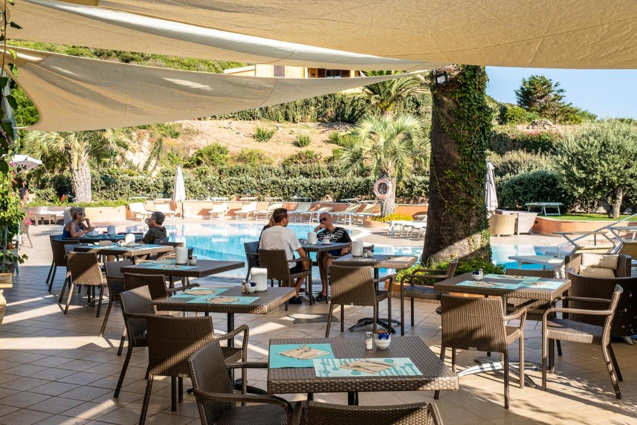 Hotel Corallaro Santa Teresa Gallura Exteriör bild