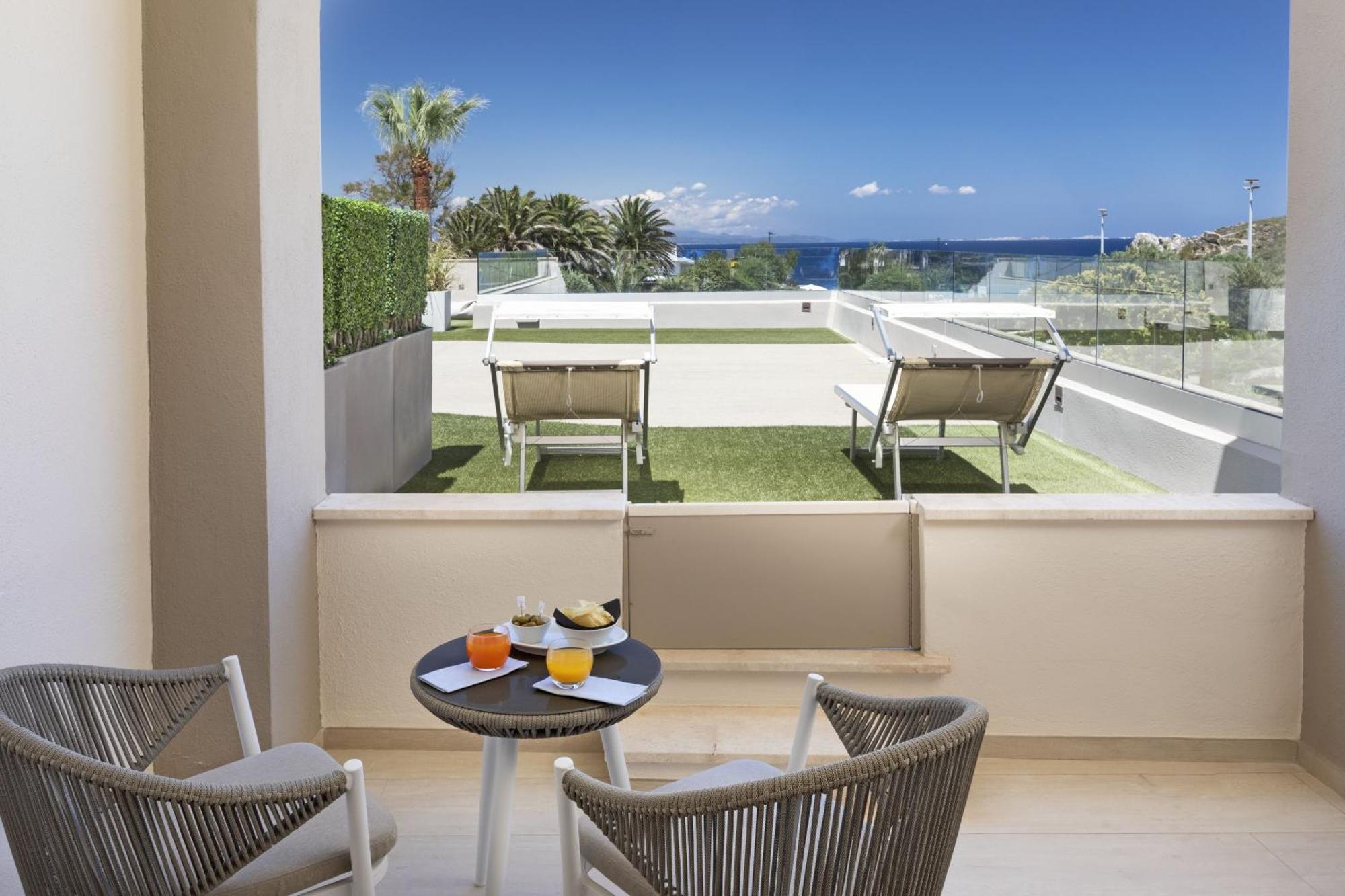 Hotel Corallaro Santa Teresa Gallura Exteriör bild